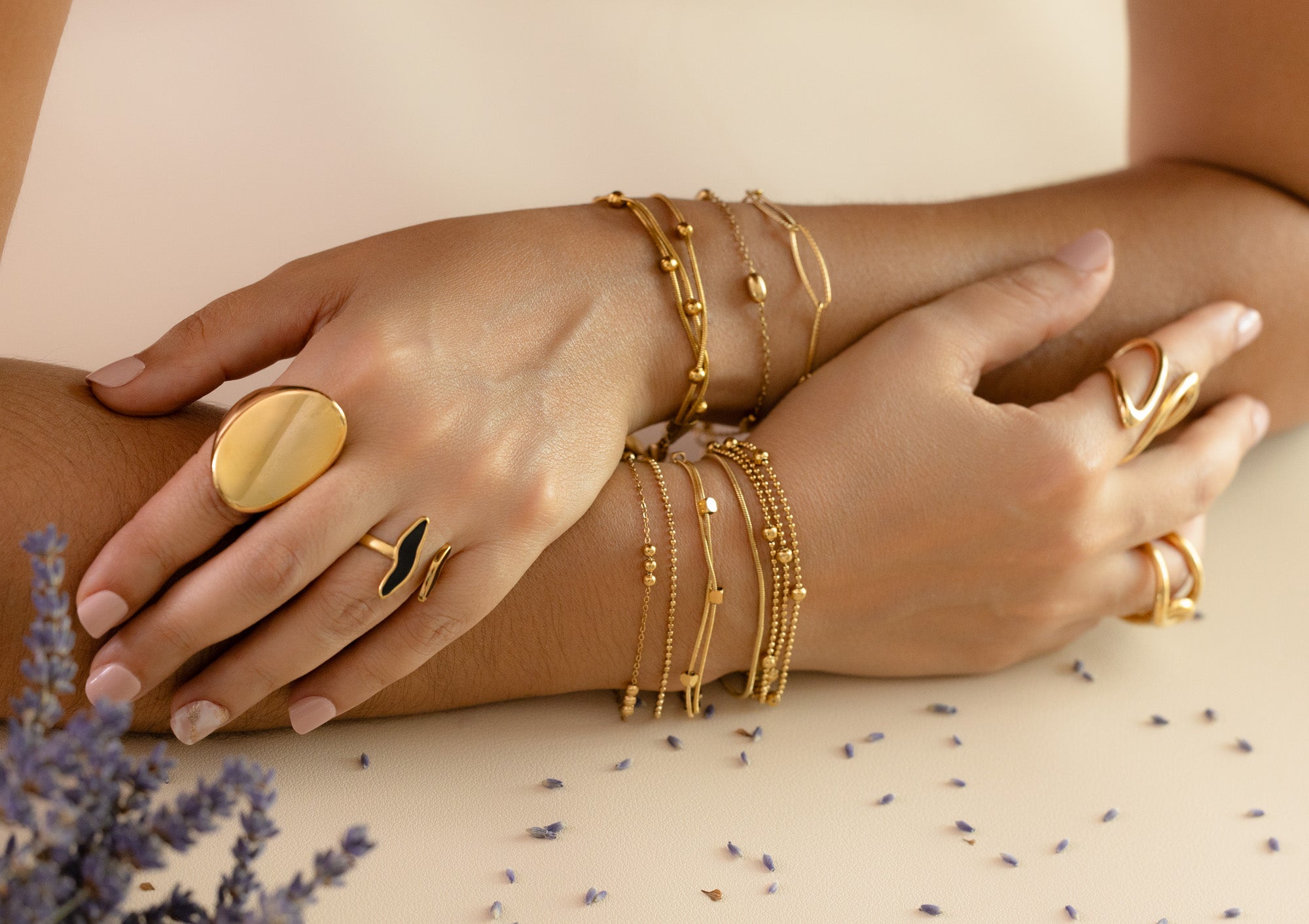 Idalis Ring