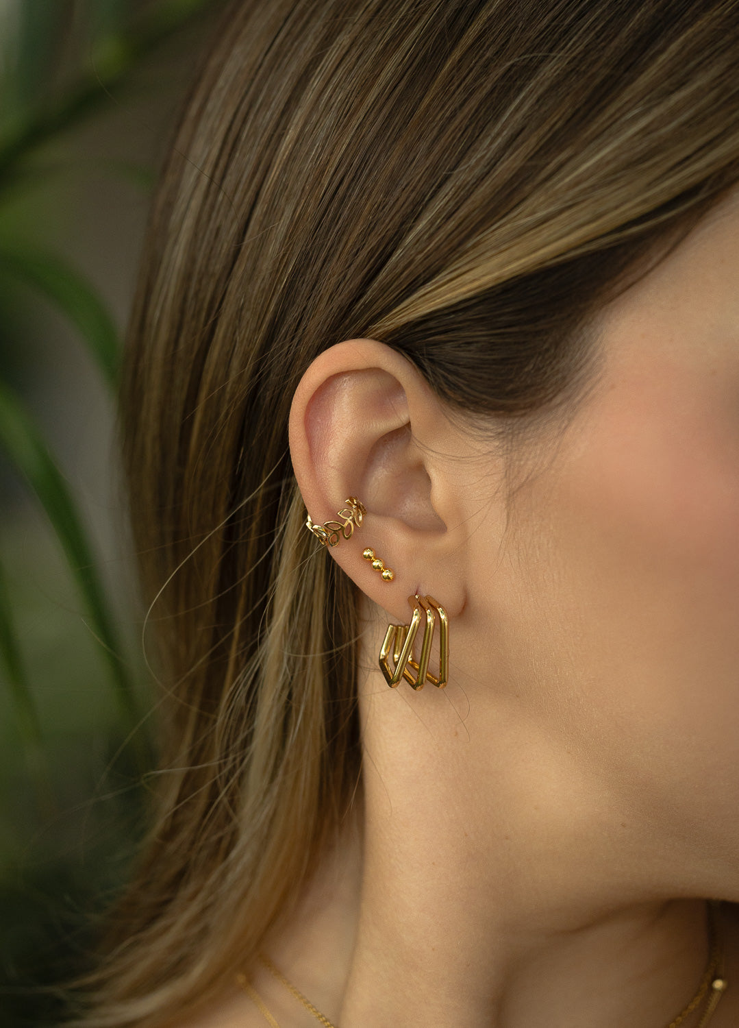 Small Tri-Lane Earrings