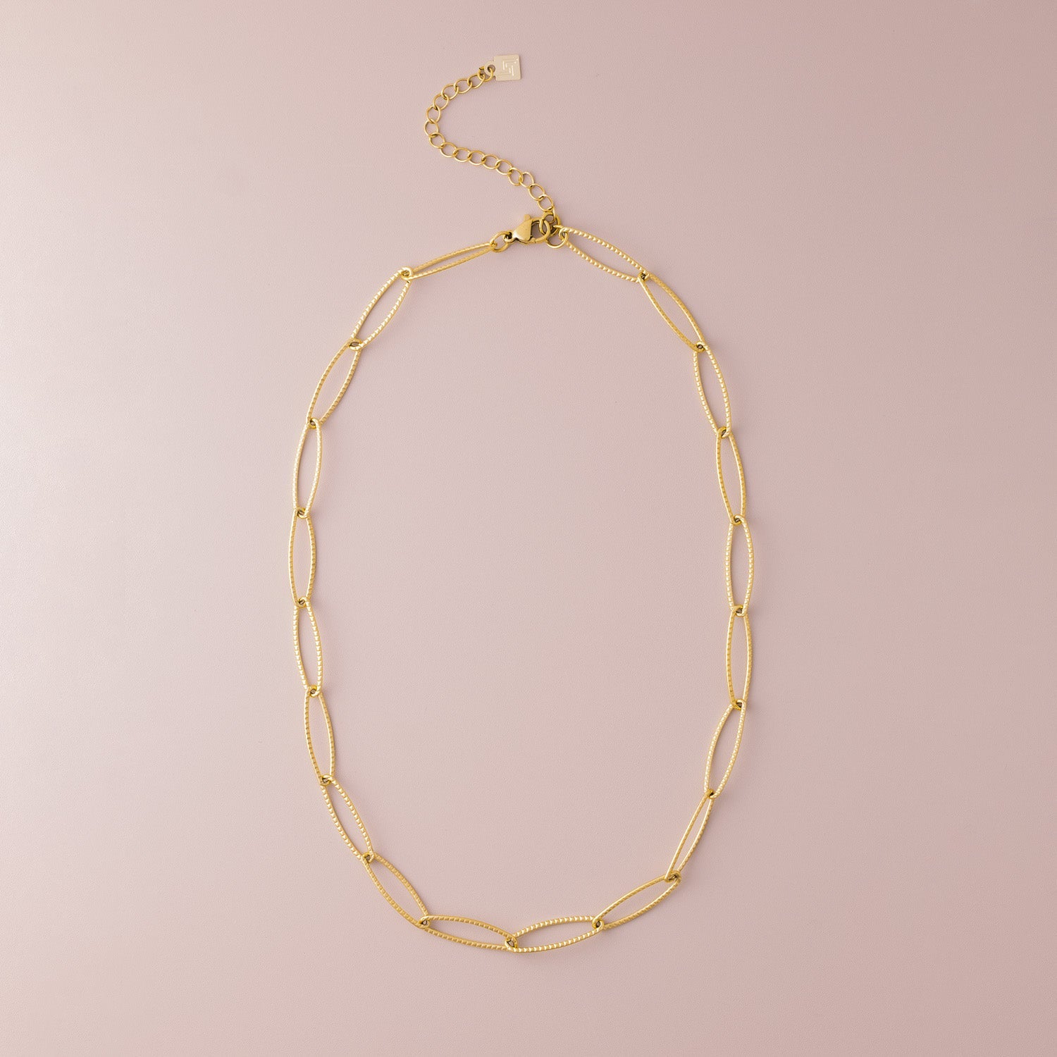Lurei Necklace