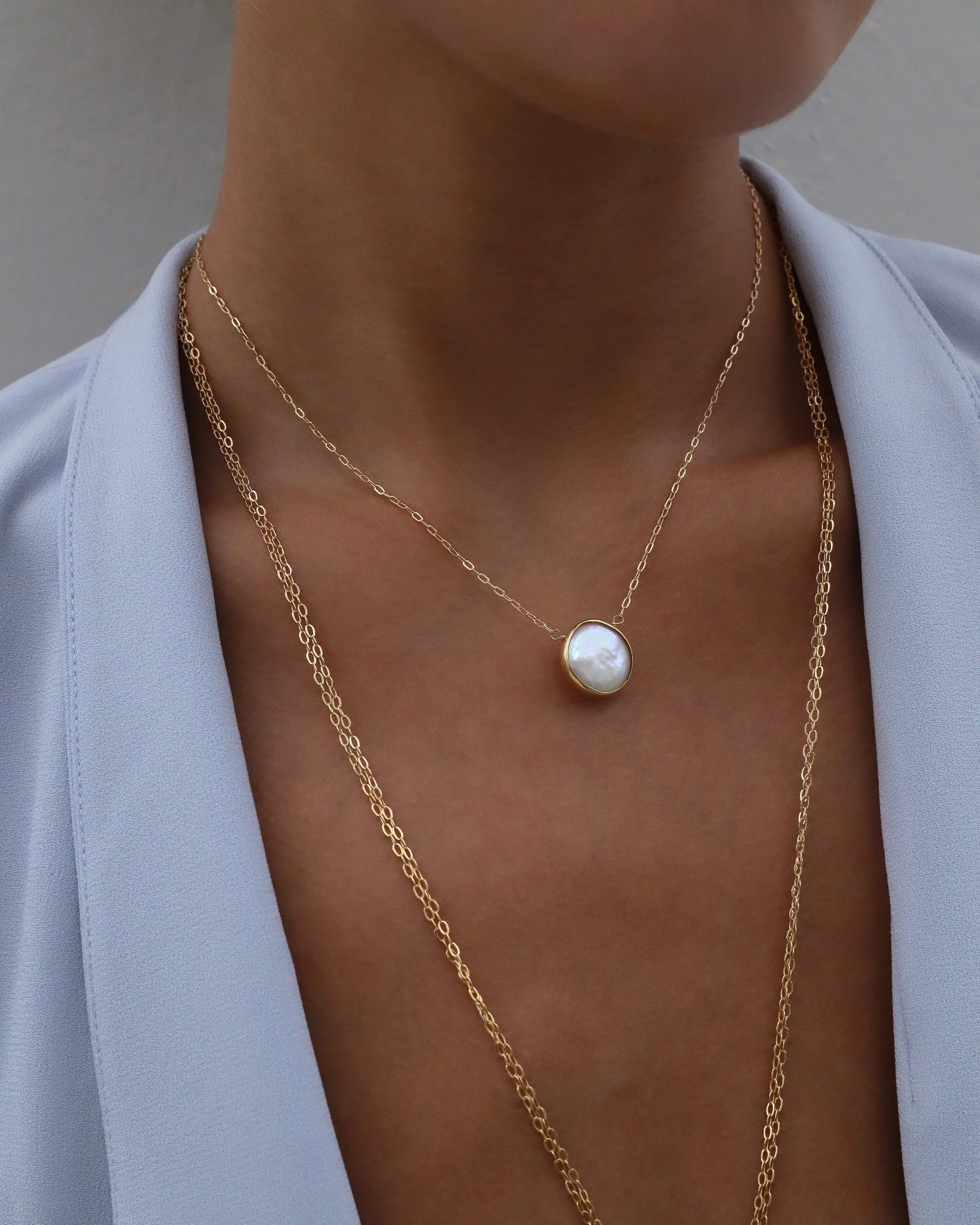 LUNA PEARL NECKLACE