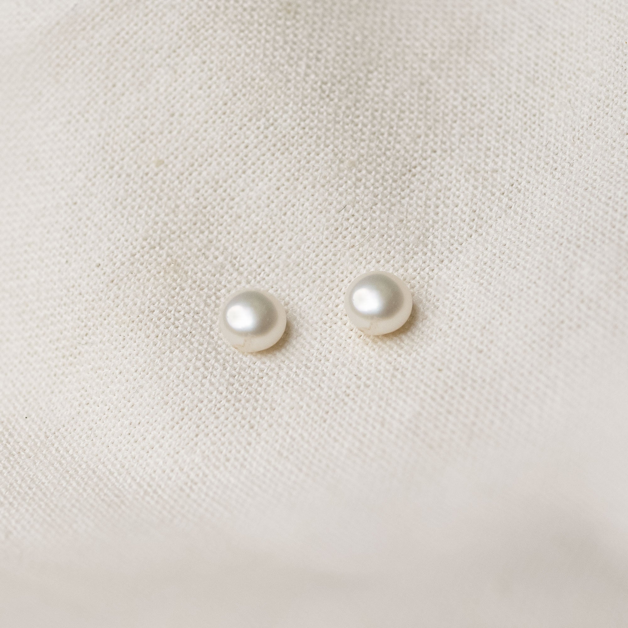 Pearl Studs