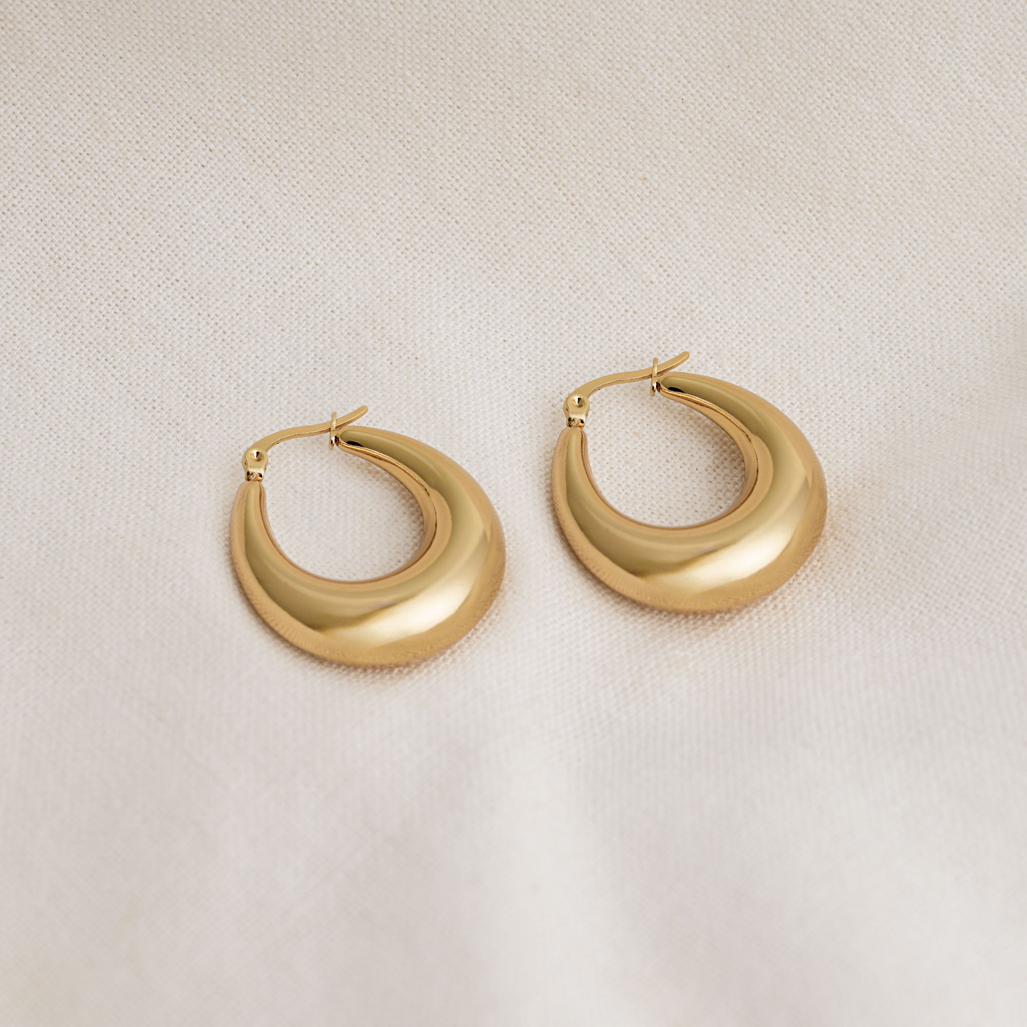 Aleria Earrings