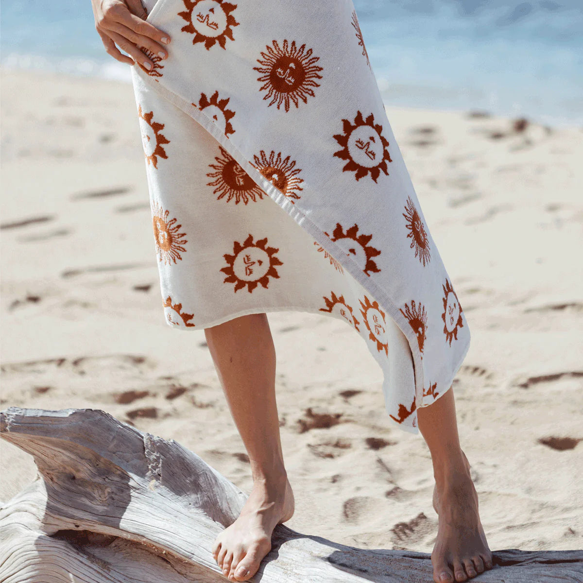 Sunburn Premium Woven Towel - Cream by Slowtide