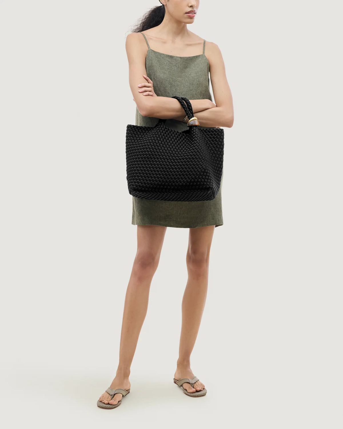 St. Barths Medium Tote Beads - Onyx By Naghedi