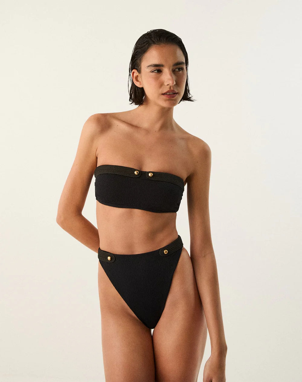 Firenze Lian Bandeau Top & Firenze Lian Hot Pant Bottom - Black By Vix Paula Hermanny