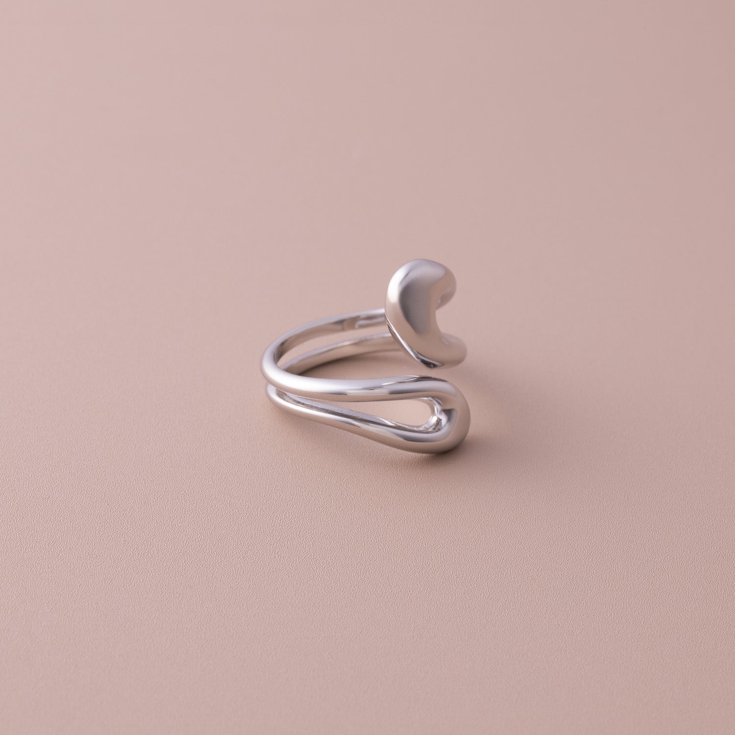 Isaria Ring