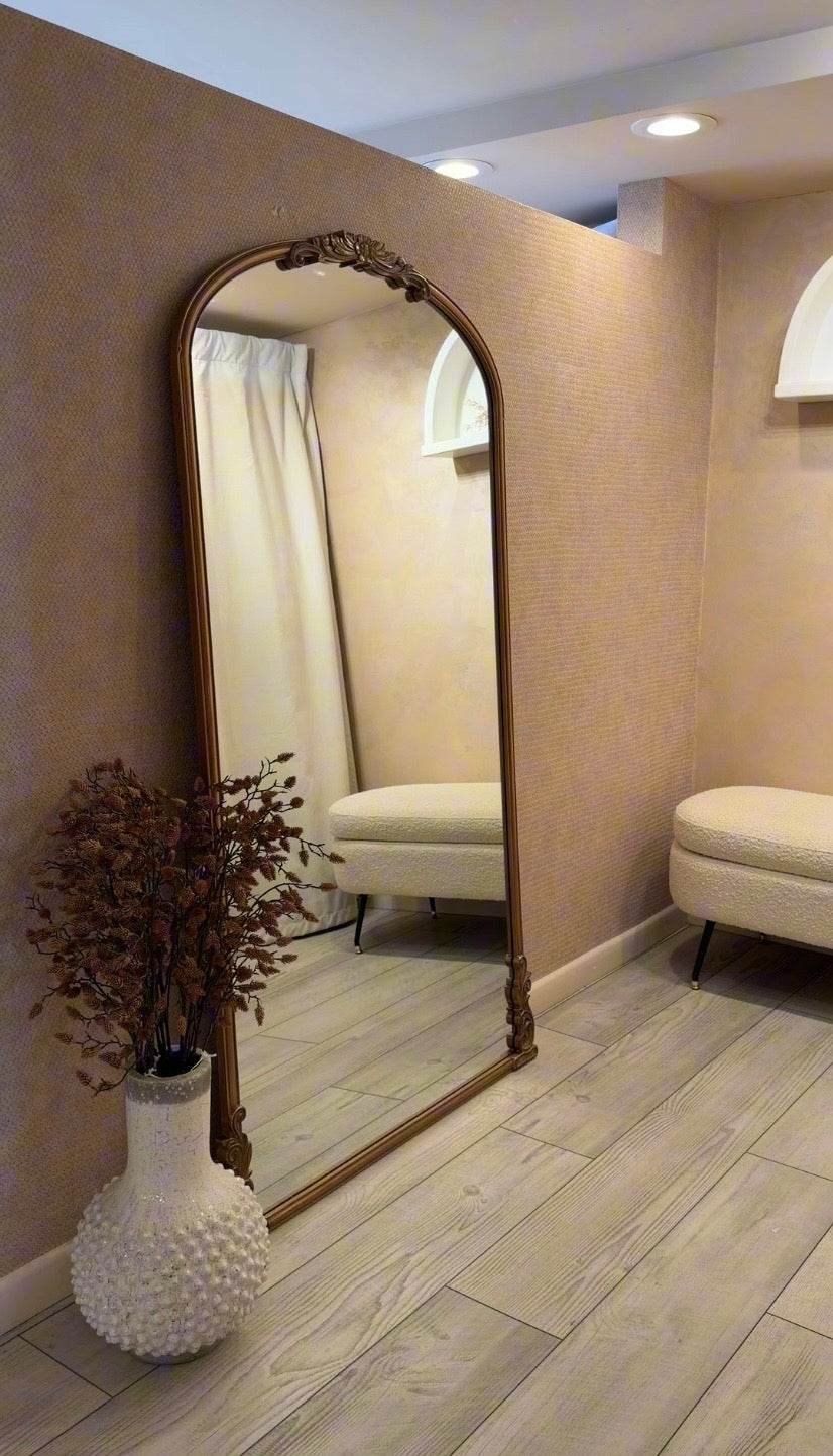 Private Showroom Experience