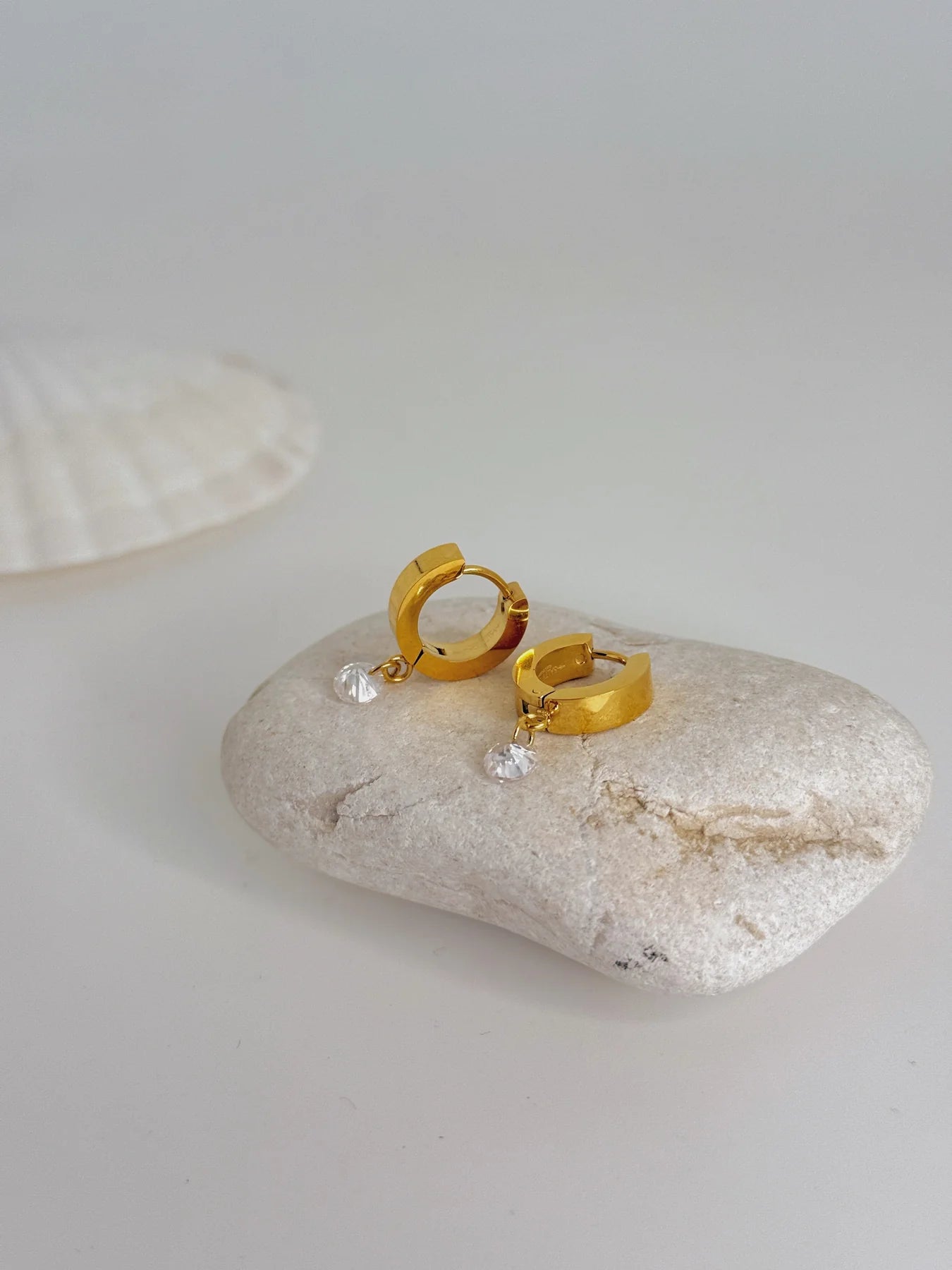 Luz Huggies by Salty Cali