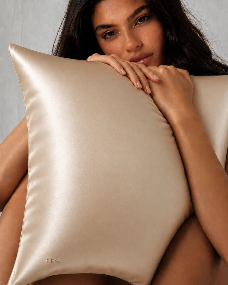 The Silk Pillowcase - Champagne by ODA