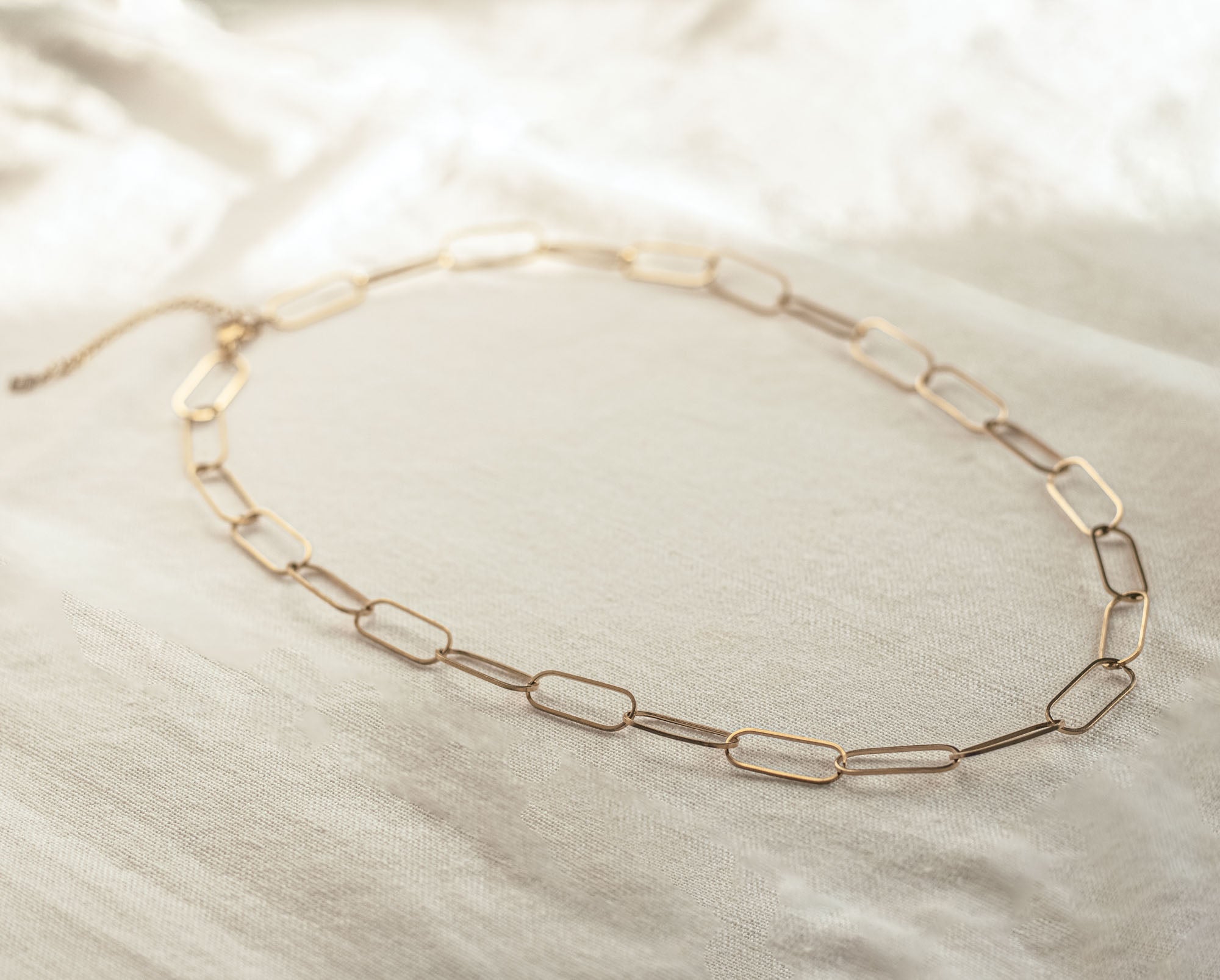 Elia Necklace