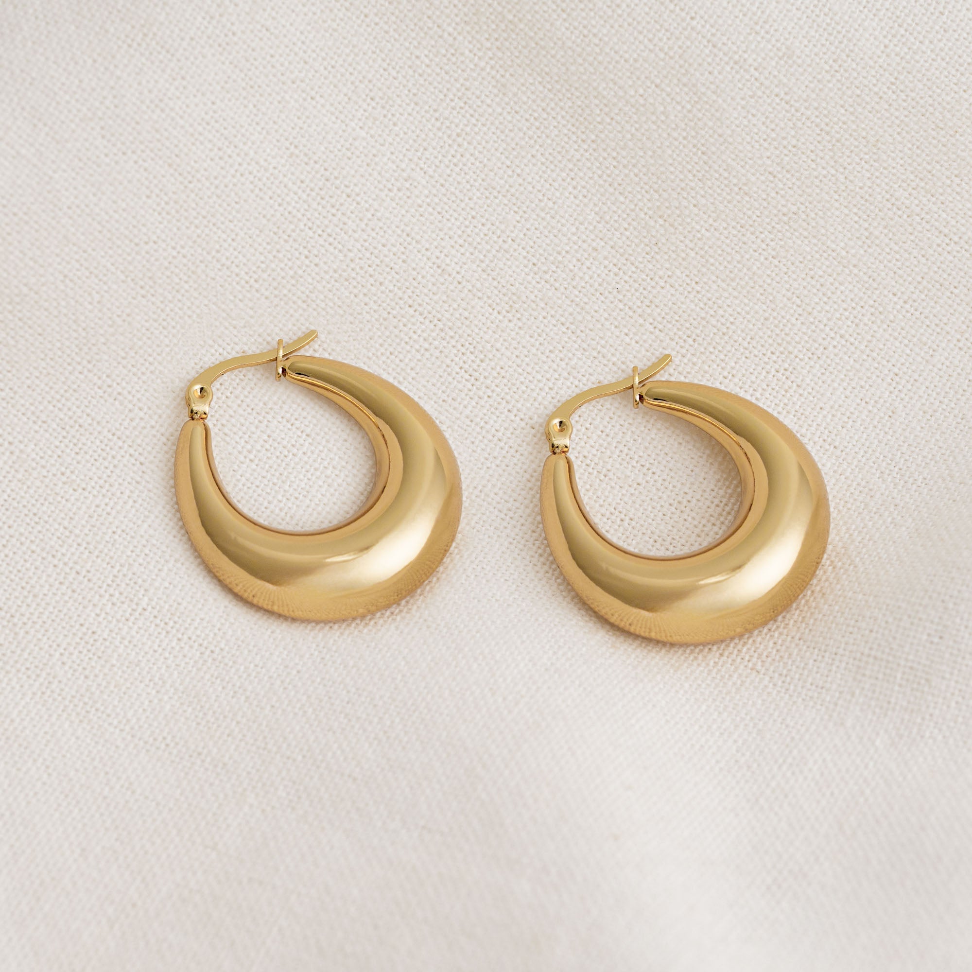 Aleria Earrings