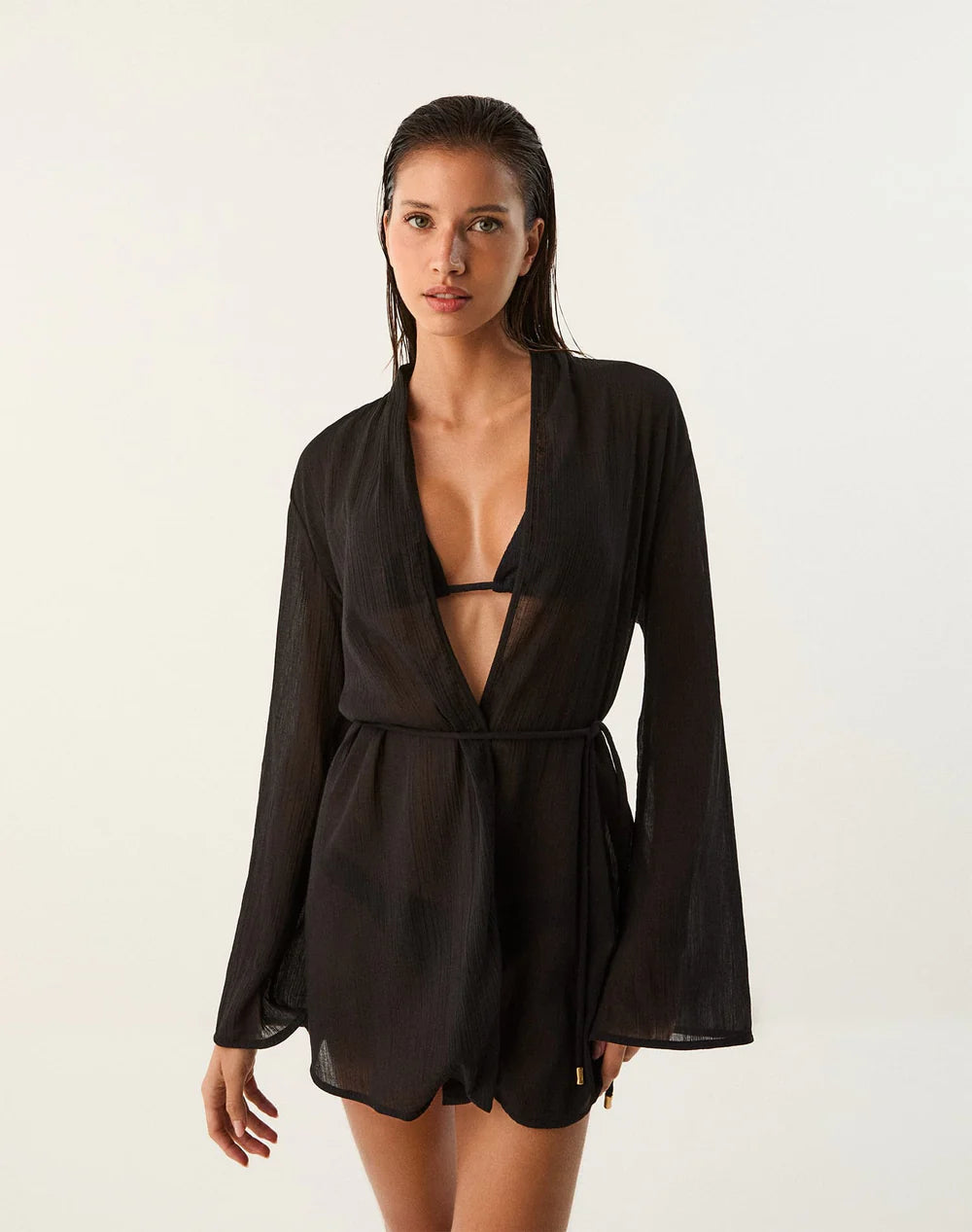Yana Short Cover Up - Black By Vix Paula Hermanny
