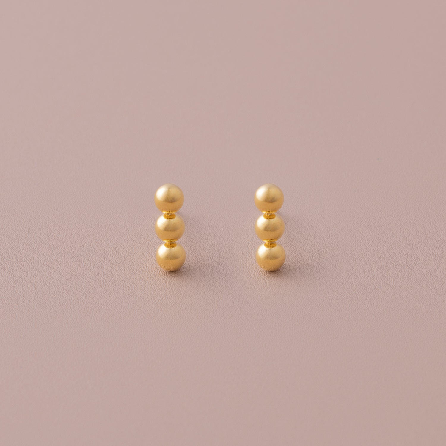 Triplet Trail Stud Earrings